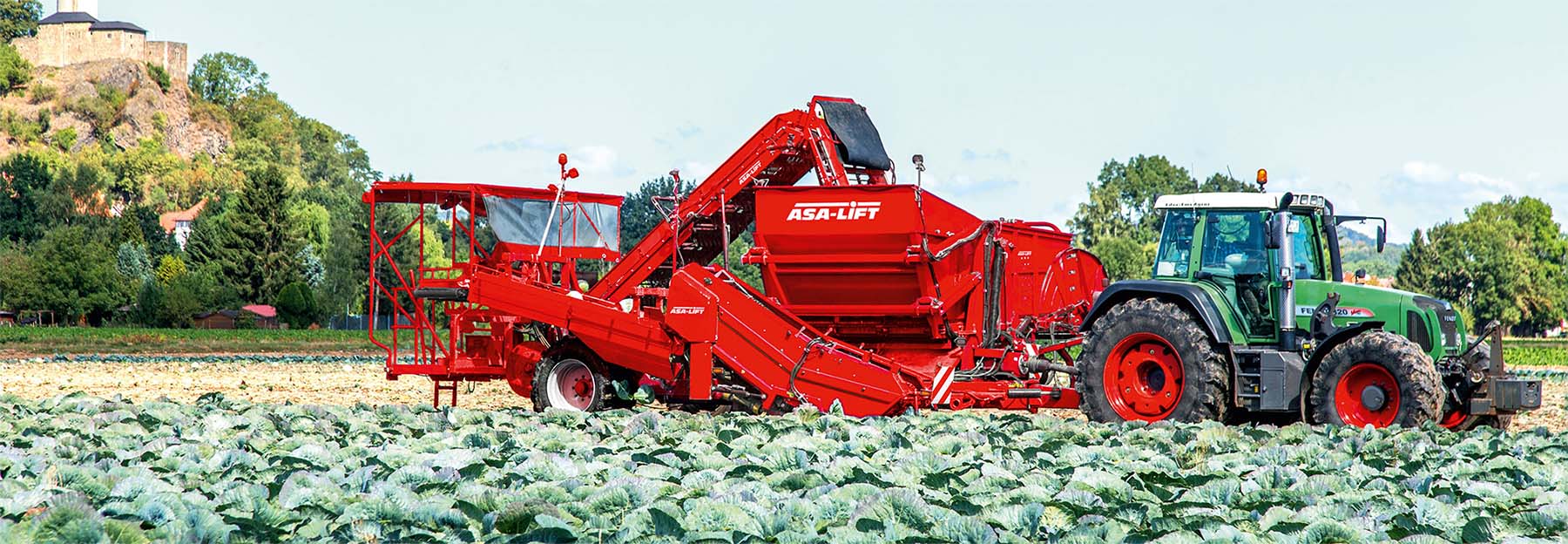 GRIMME Landmaschinen im Kartoffelfeld